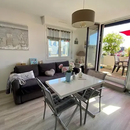 Apartment T2 Avec Terrasse Proche Centre-ville -